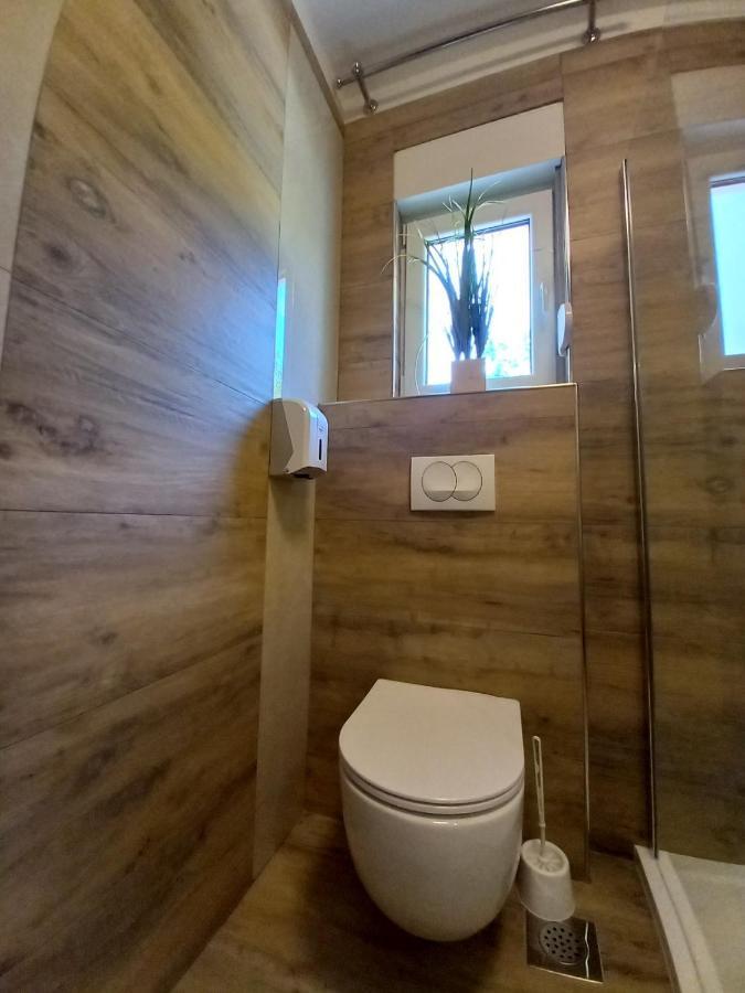 Garfild 1 Guest House Novi Vinodolski Esterno foto